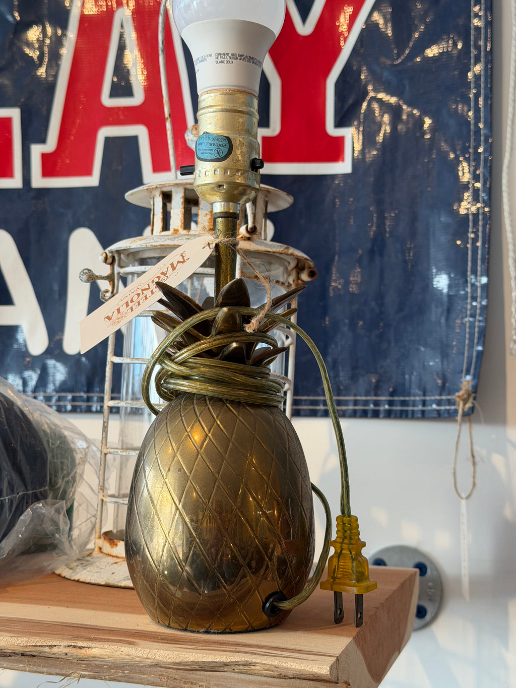 Brass Pineapple Tabletop Lamp